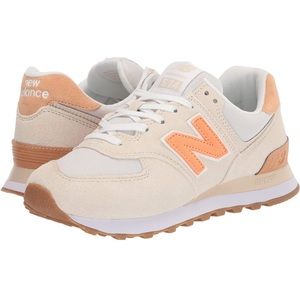 New Balance Women’s Sneaker 574 V2